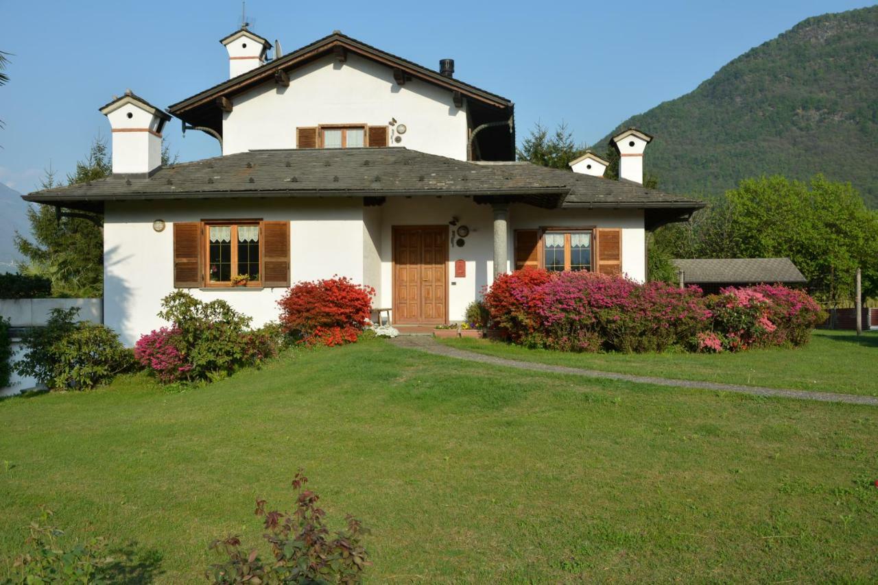 Villa Palma Colico Exterior foto