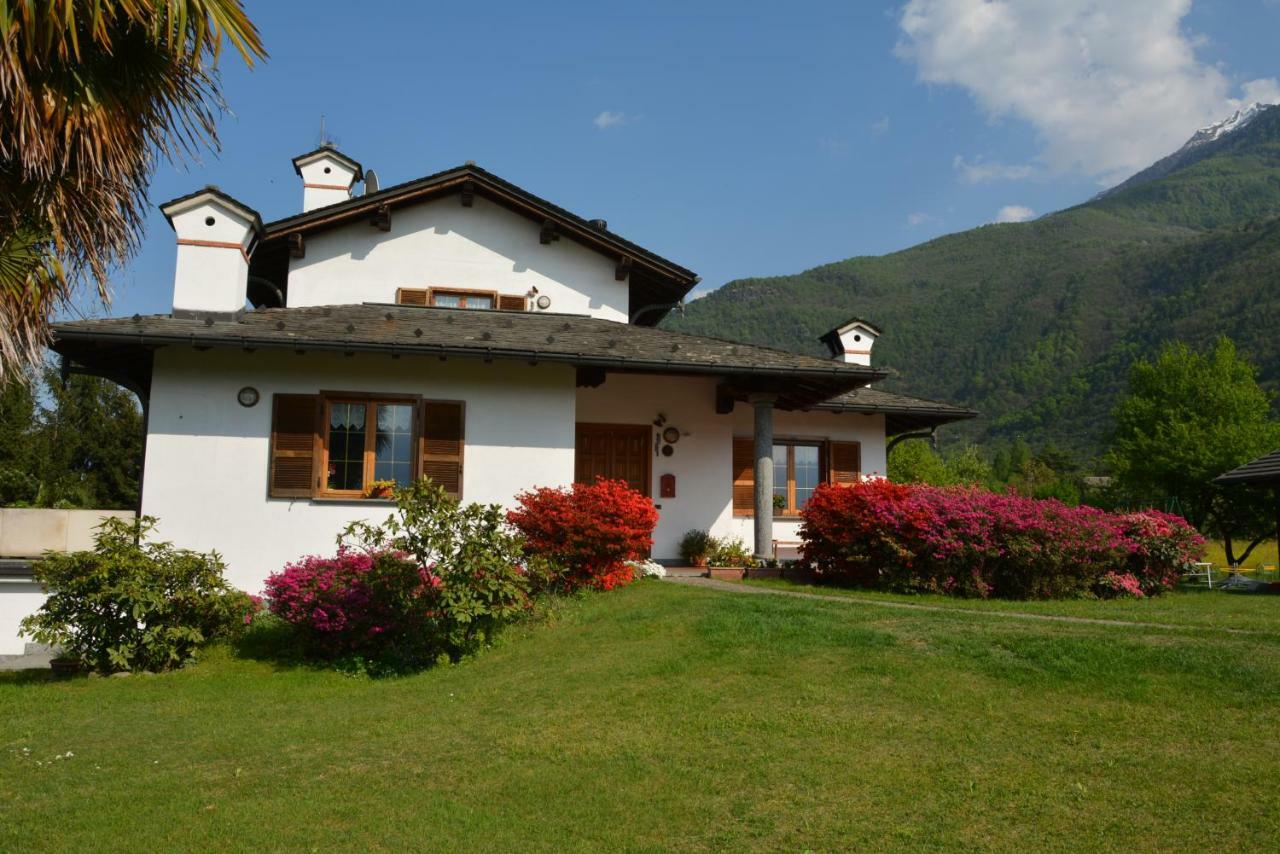 Villa Palma Colico Exterior foto